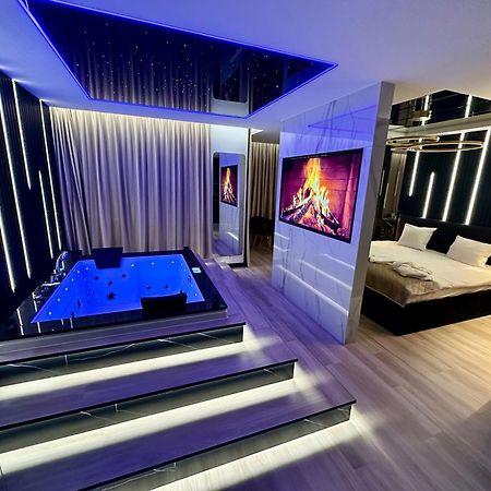 Masarska 6 Vip Apartamenty Jacuzzi Краков Экстерьер фото